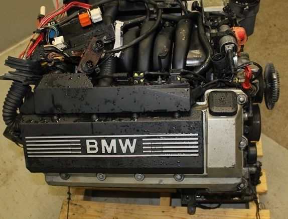  BMW M60B30 :  5